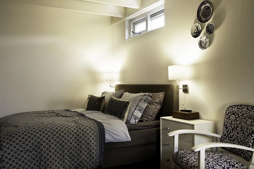 B&B Hoofddorp 0*,